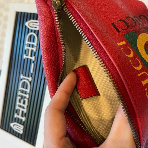 GUCCI Grained Calfskin Small Logo Belt Bag in Red - Picture 5 of 12